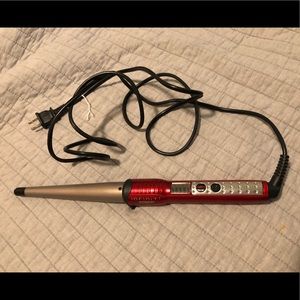 Conair clampless curling iron